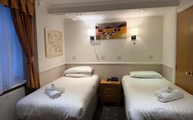 Hyde Park Radnor Hotel B&B